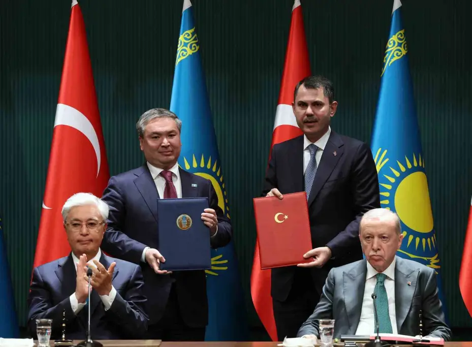Cumhurbaşkanı Erdoğan: "Dünyanın gözleri önünde bir halk açlık ve susuzlukla öldürülüyor"