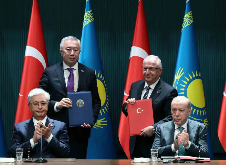 Cumhurbaşkanı Erdoğan: "Dünyanın gözleri önünde bir halk açlık ve susuzlukla öldürülüyor"