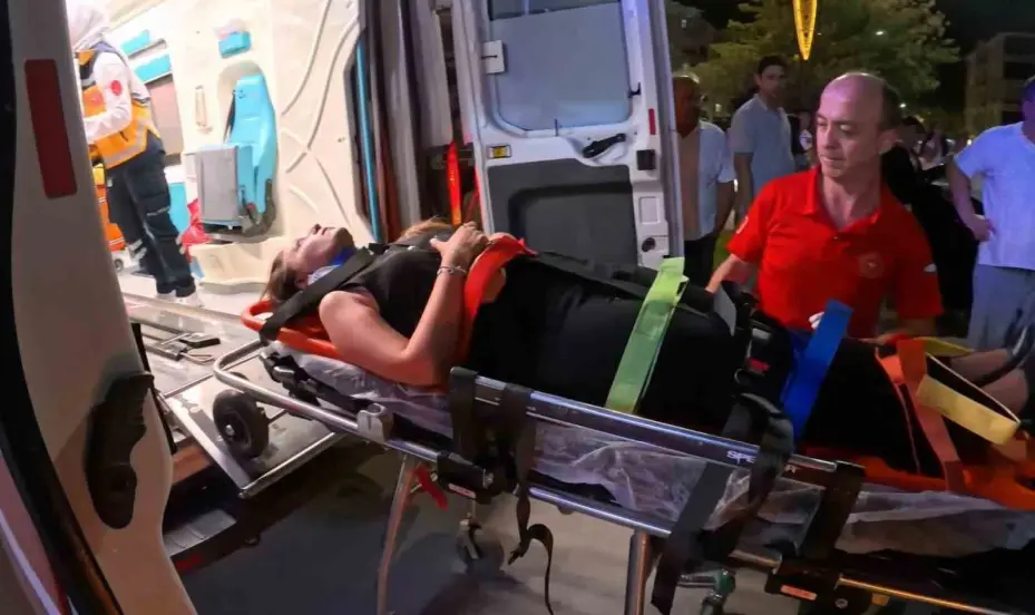 Aksaray’da 2 otomobil çarpıştı: 1 yaralı