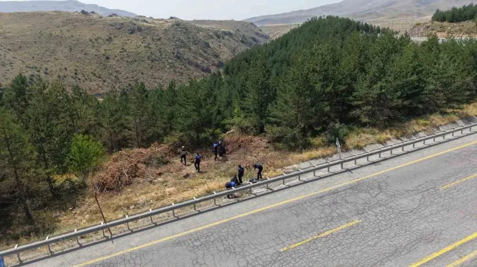 Büyükşehir Zabıta’dan Erciyes’te örnek temizlik ve farkındalık çalışması
