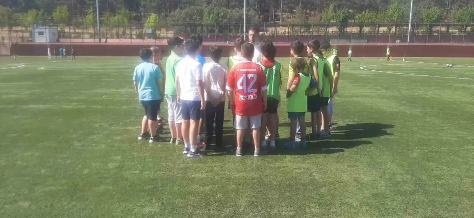 Yaz Spor Okulu tüm hızıyla devam ediyor