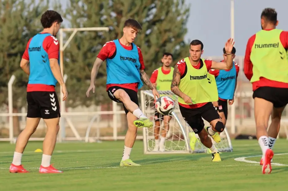 Sivasspor’da Erzurum FK maçı hazırlıkları başladı