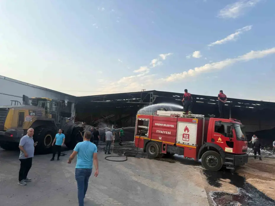 Kırşehir’de Petlas fabrikasında yangın