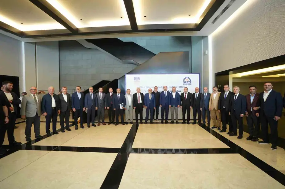 Talas’ın belediyecilik vizyonu TDBB Toplantısı’nda gündem oldu