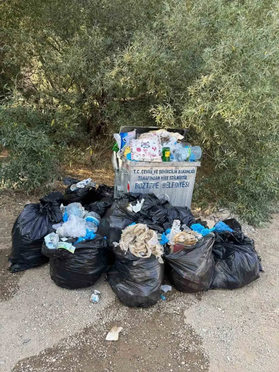 Kırşehir’de orman yangınına önlem: Doğadan 150 kilogram atık toplandı