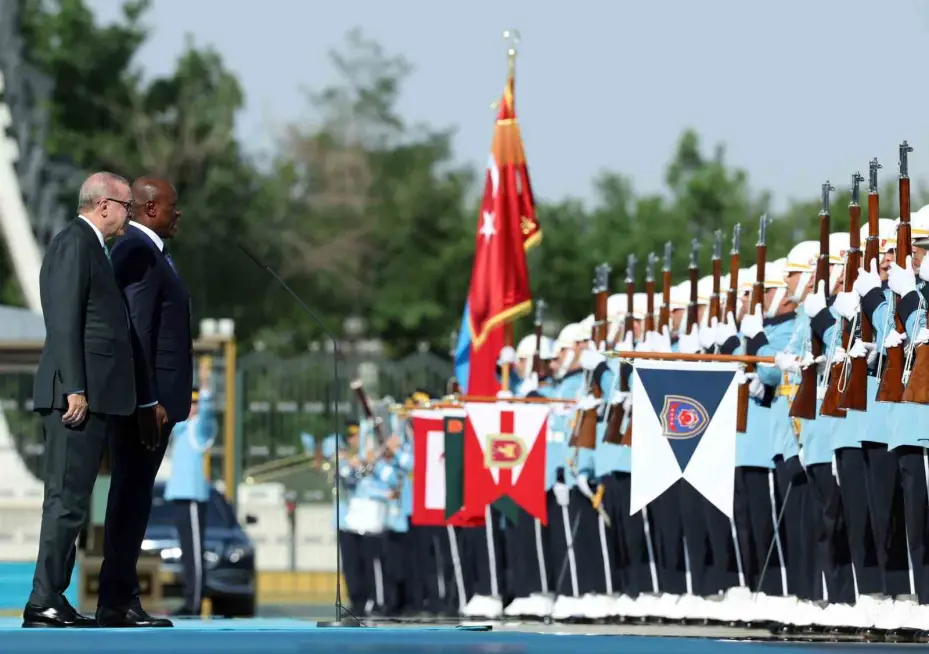 Cumhurbaşkanı Erdoğan, Gabon Cumhurbaşkanı Nguema’yı törenle karşıladı