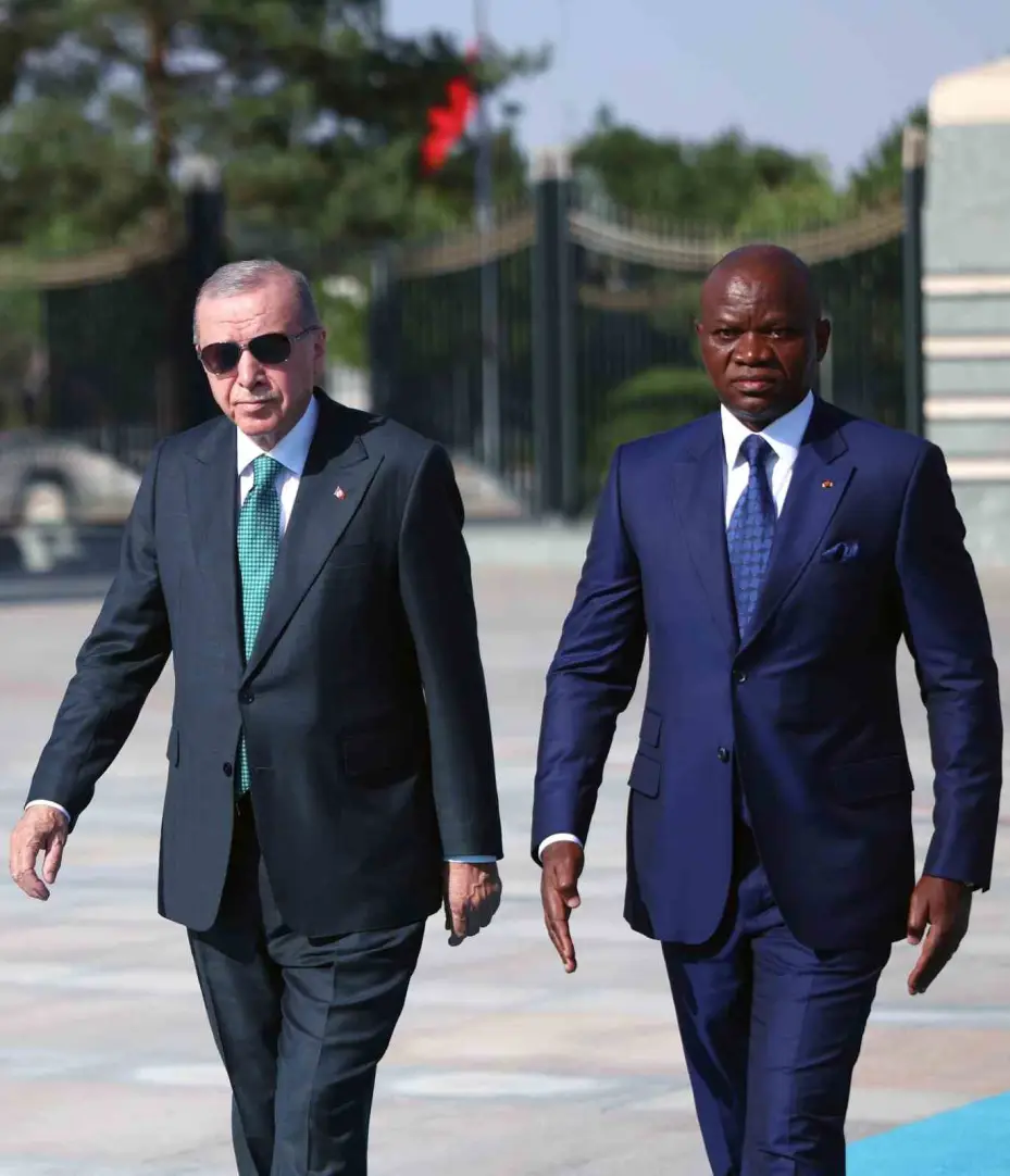 Cumhurbaşkanı Erdoğan, Gabon Cumhurbaşkanı Nguema’yı törenle karşıladı