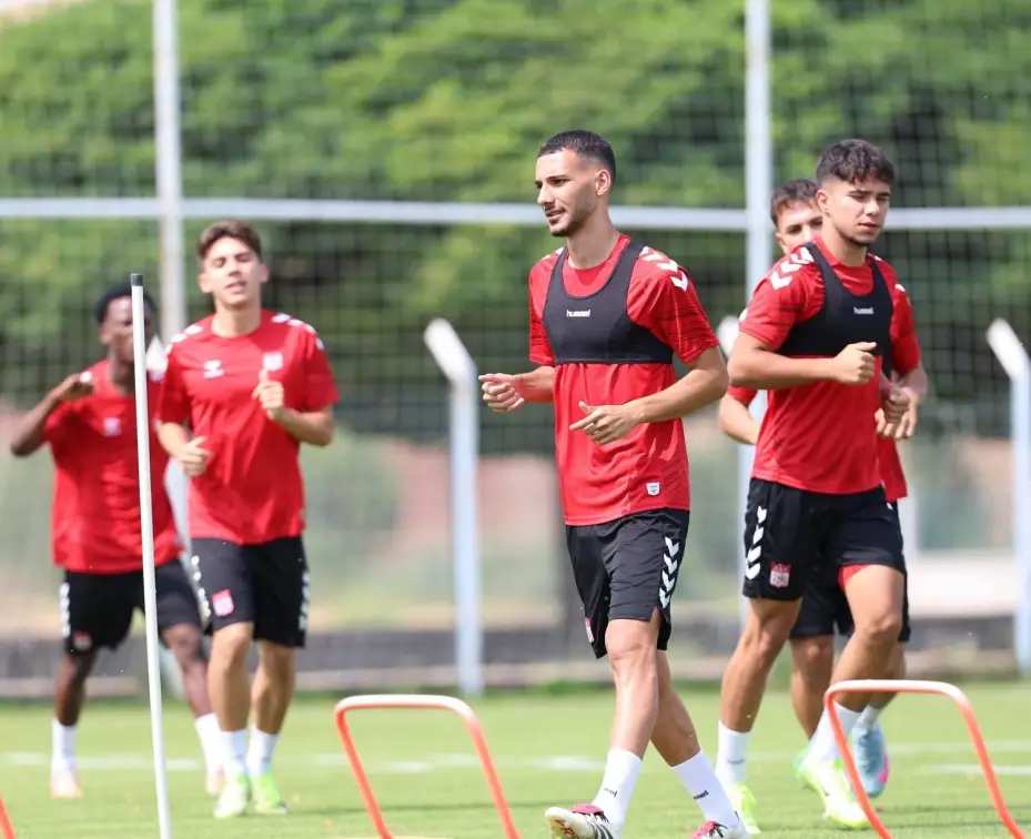 Sivasspor, Erzurumspor FK maçına hazırlanıyor