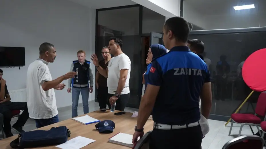 Niğde Belediyesi zabıtasından şehir genelinde dilenci operasyonu