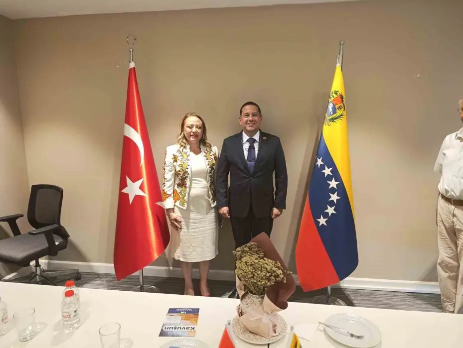 Türkiye ile Venezuela sağlık turizminde iş birliğine hazırlanıyor