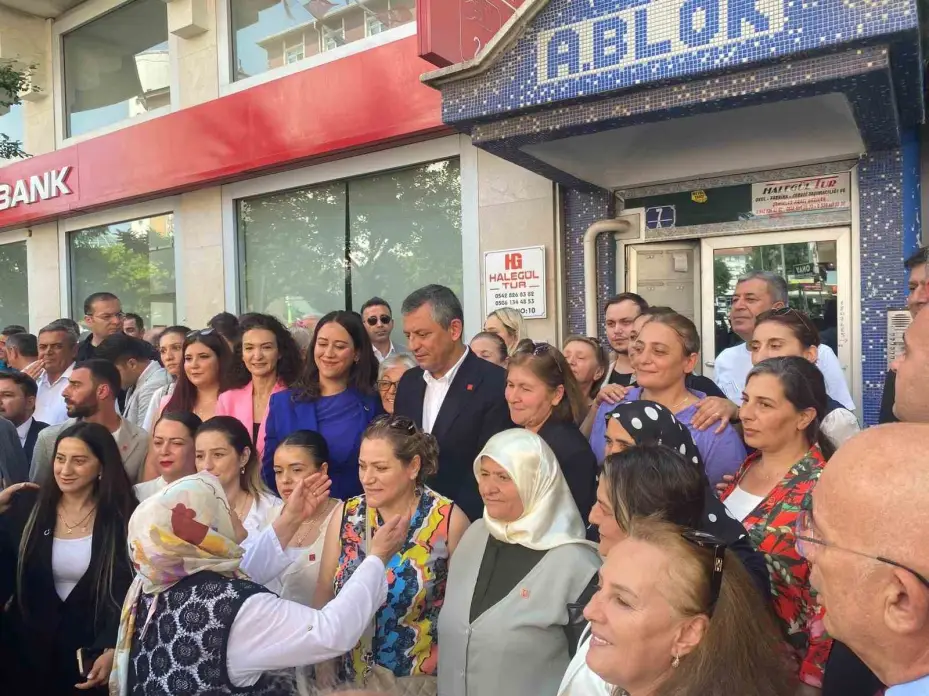 CHP Genel Başkanı Özel: "Doğruya doğru diyeceğiz, yanlışa yanlış diyeceğiz"