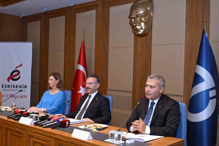 Anadolu Üniversitesi ev sahipliğinde "Eskişehir Sempozyumu" tanıtım toplantısı gerçekleştirildi