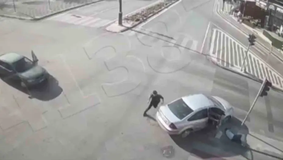 Karaman’da kavşaktaki ölümlü kaza kamerada