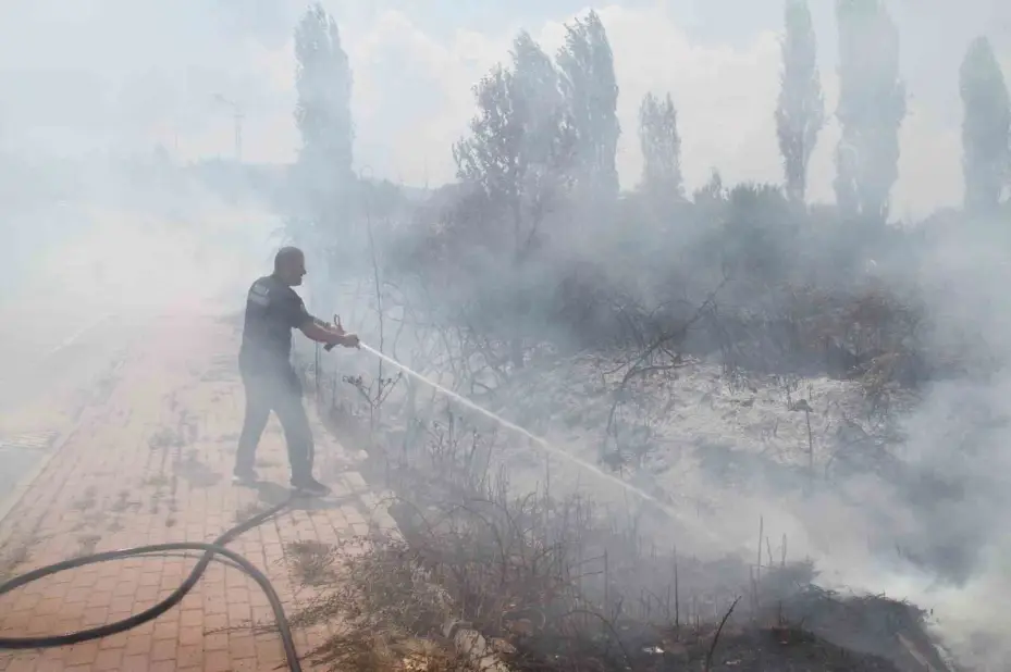 Beyşehir’de kampüs yakınlarındaki yangın korkuttu