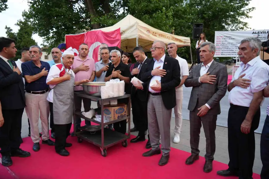 Kırıkkale’de "aşure lokması" etkinliği: Deyişler eşliğinde semah dönüldü