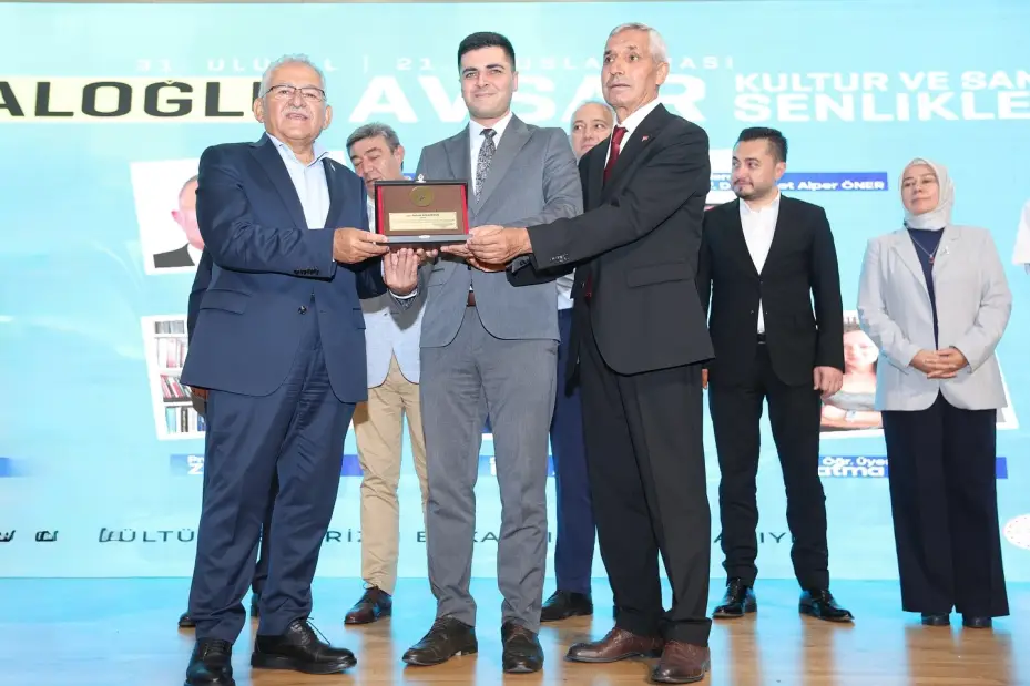 Dadaloğlu Avşar Kültür ve Sanat Paneli düzenlendi