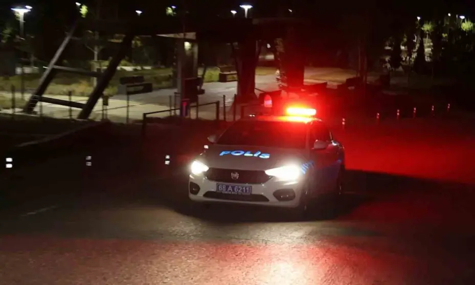 Aksaray’da 116 polisle park ve bahçelerde şok uygulama