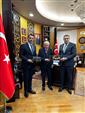 MHP Lideri Bahçeli, "Gökbörü" hava savunma sistemlerinin üreticisi Günay Önder’i kabul etti
