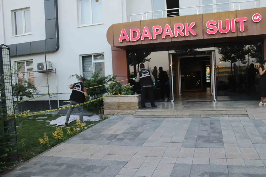 Süitte şüpheli ölüm