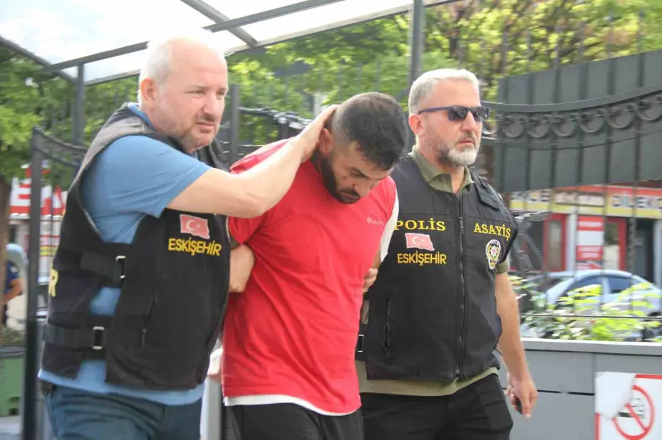 Eskişehir’deki silahlı saldırının şüphelileri hakim karşısında