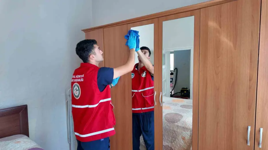 YADES çalışanları, yaşlılara umut oluyor
