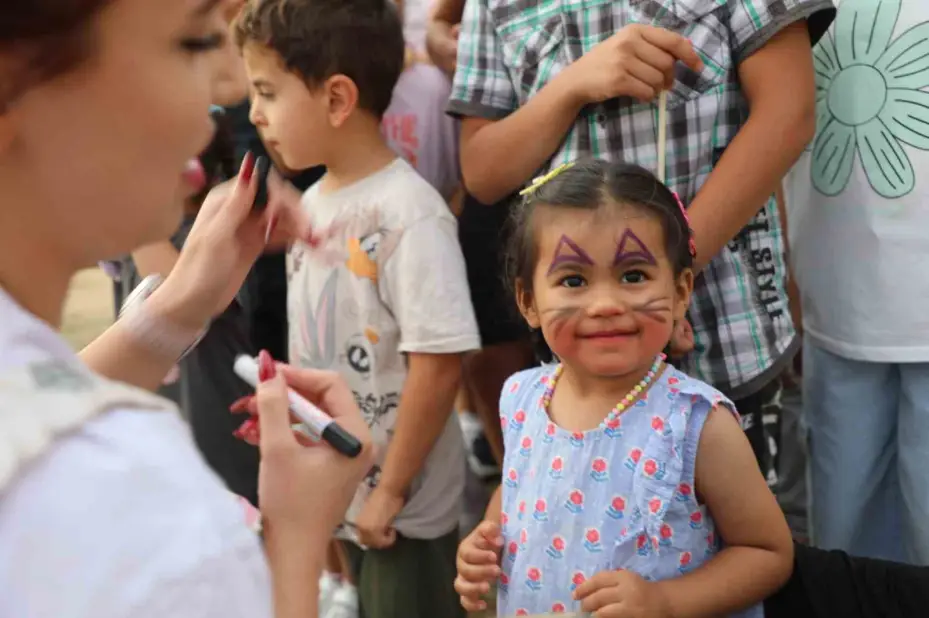 Yozgat Belediyesi’nin düzenlediği mahalle şenlikleriyle çocuklar doyasıya eğlendi