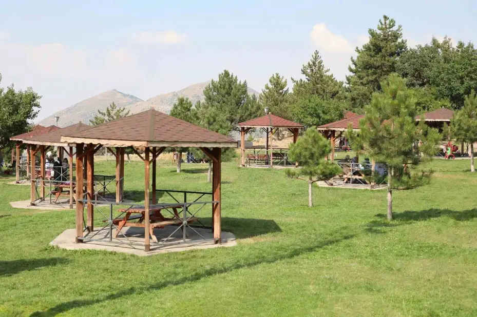 Melikgazi Belediyesi uyardı: Mesire alanlarında mangal, semaver yakmak yasak