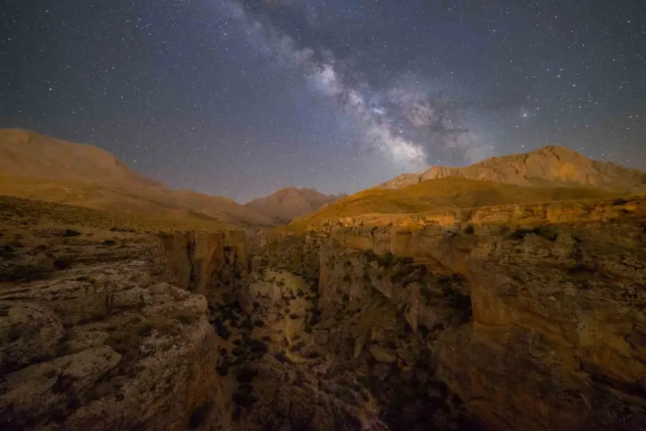 Ay’a fotoğrafı gönderilen Türk astrofotoğrafçı, Aladağlar’ı görüntüledi