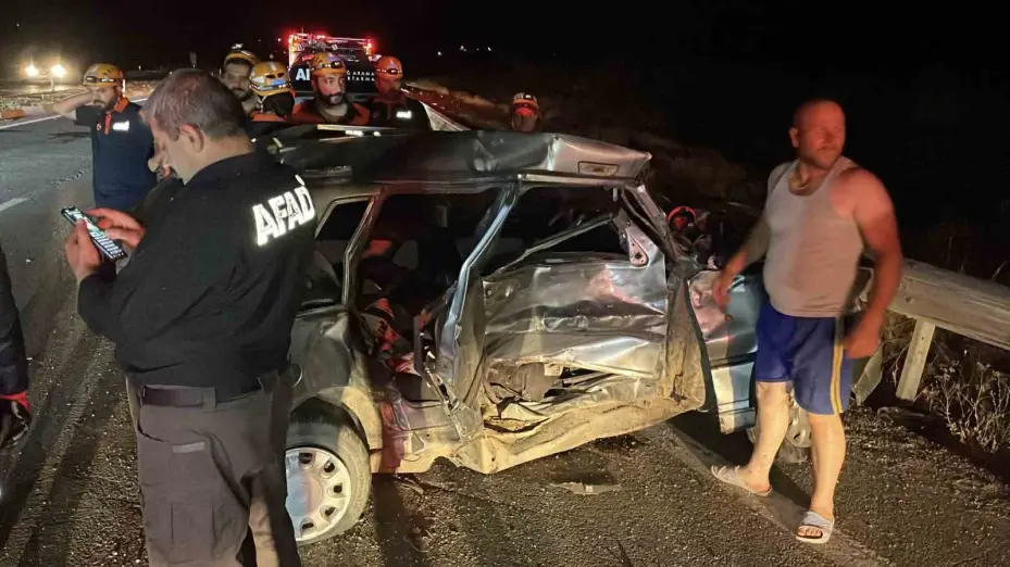 Sivas’ta trafik kazaları: 2’si ağır 4 yaralı