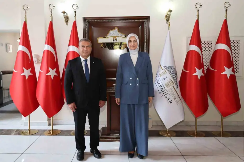 Rektör Adıgüzel, Afyon ve Kütahya’da üniversite ziyaretleri gerçekleştirdi
