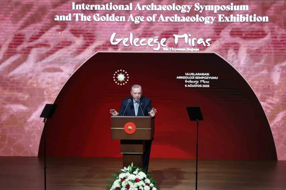 Cumhurbaşkanı Erdoğan: "2002’den bugüne tam 13 bin 291 tarihi eserin ana vatana iade edilmesini sağladık"