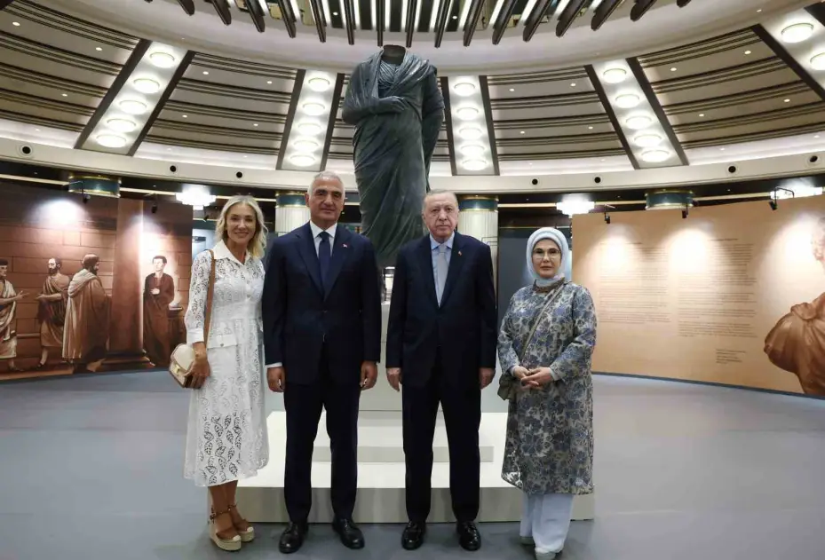 Cumhurbaşkanı Erdoğan: "2002’den bugüne tam 13 bin 291 tarihi eserin ana vatana iade edilmesini sağladık"