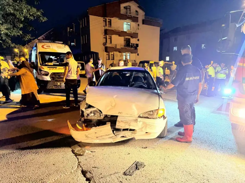 Polatlı’da iki araç çarpıştı: 1 yaralı