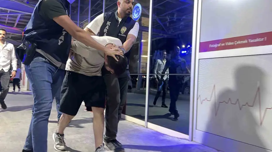 Bisikletle gezerken bir kadına tacizde bulunan şahıs kahvaltı yaparken yakalandı