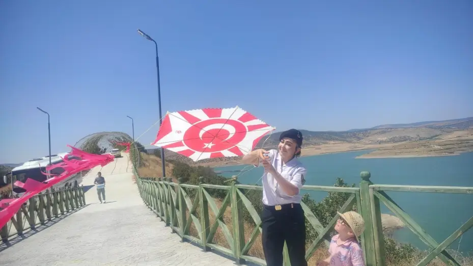 Jandarma ekipleri Çekerek Lavanta Adasında Uçurtma Şenliği düzenledi