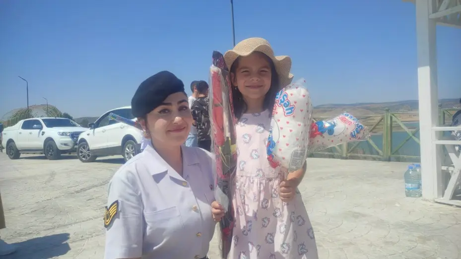 Jandarma ekipleri Çekerek Lavanta Adasında Uçurtma Şenliği düzenledi