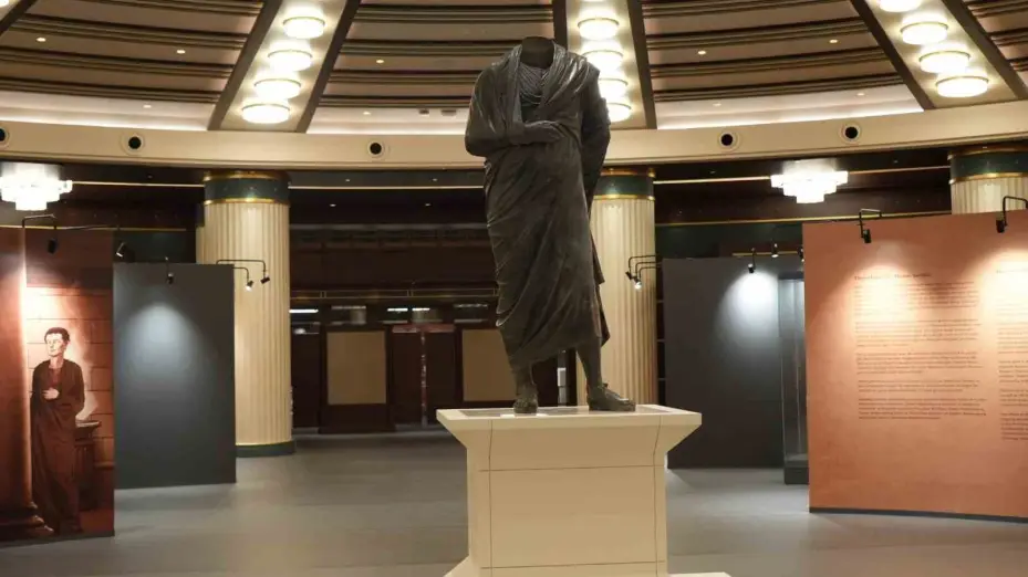Boubon Antik Kenti’nden çalınan eserler Türkiye’ye iade edildi