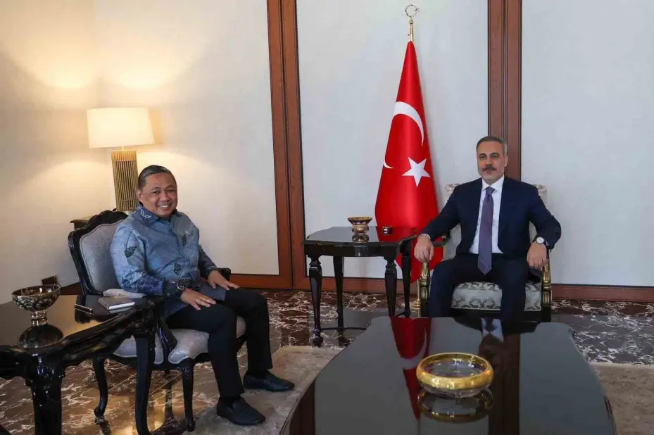 Bakan Fidan, Endonezya Dışişleri Bakan Yardımcısı Matta’yı kabul etti