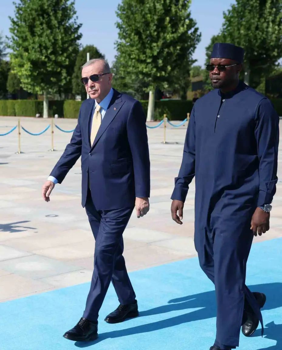 Cumhurbaşkanı Erdoğan, Senegal Başbakanı Sonko’yu törenle karşıladı
