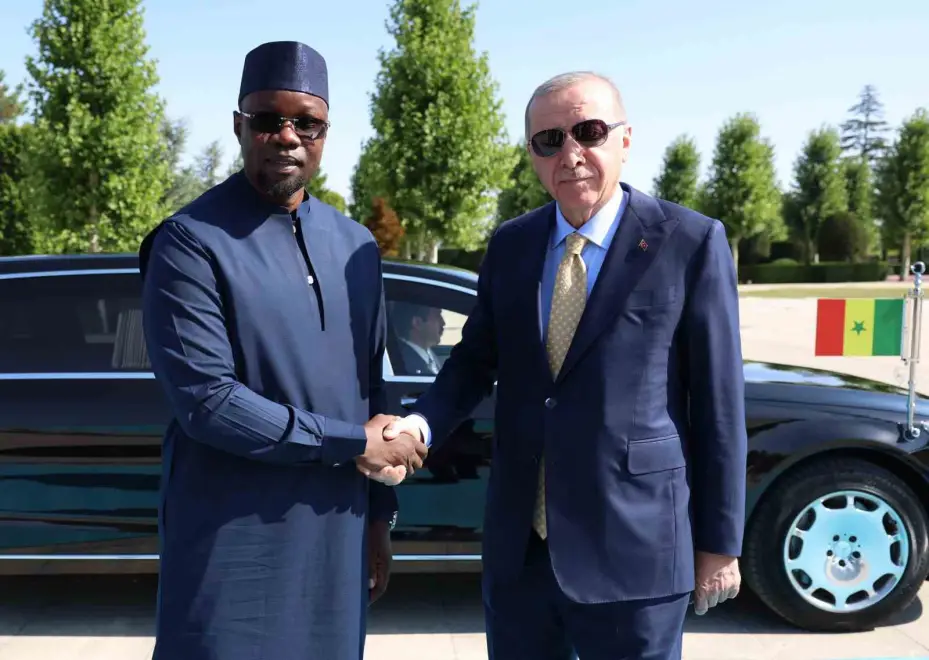 Cumhurbaşkanı Erdoğan, Senegal Başbakanı Sonko’yu törenle karşıladı