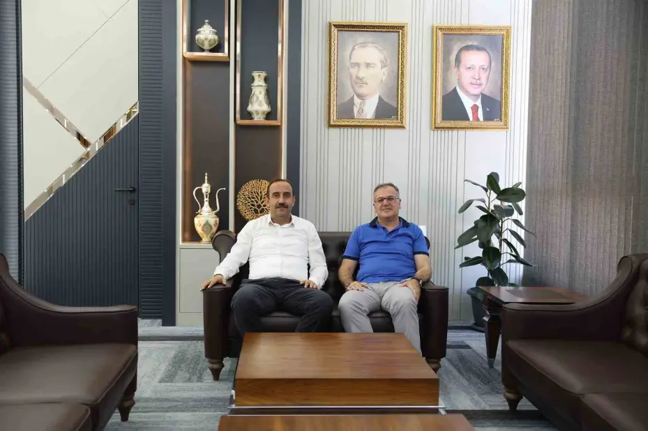 Başkan Özdoğan; İncesu Belediye Başkanı Mustafa İlmek’i makamında ağırladı