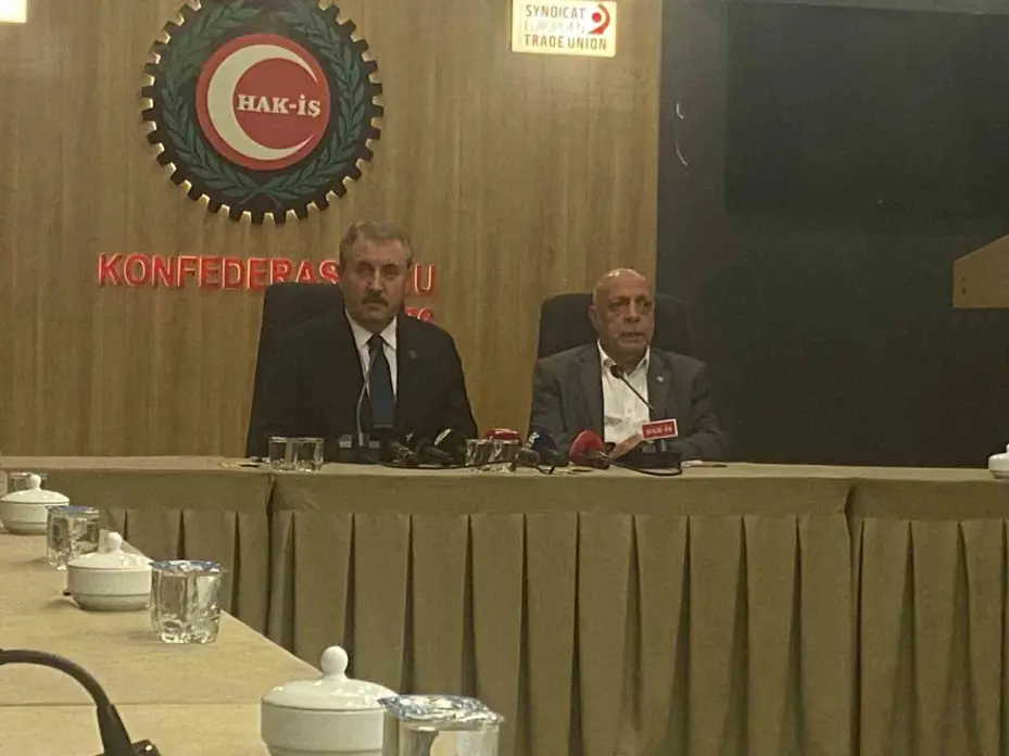BBP Başkanı Destici’den HAK-İŞ’e ziyaret