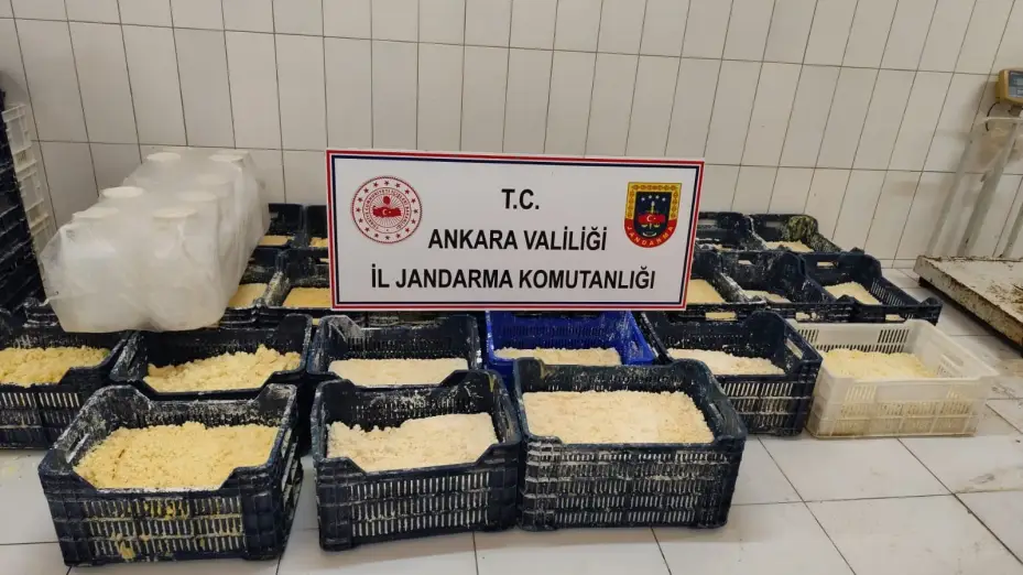 Ankara’da 12 milyon liralık güvenilir olmayan gıda ürünü ele geçirildi