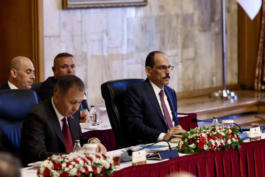 TBMM Başkanı Kurtulmuş: "Türkiye’de herkesin gözü kulağı bu komisyonun üzerindedir"
