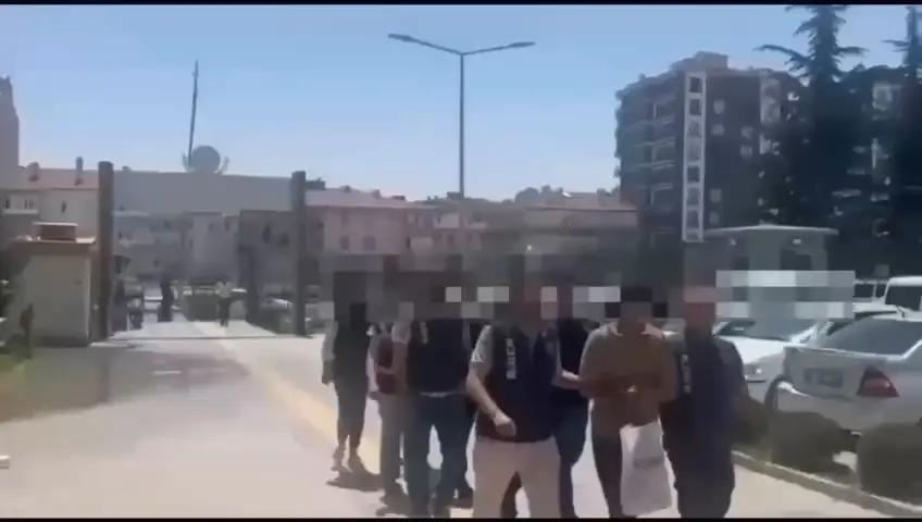 Niğde merkezli dolandırıcılık operasyonu: 3 tutuklama