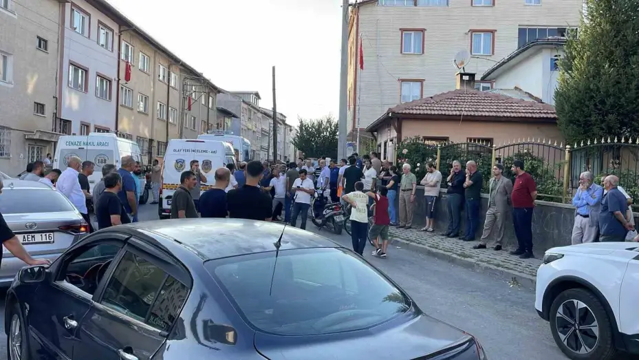 Mahalle muhtarı, muhtarlık binasında ölü bulundu