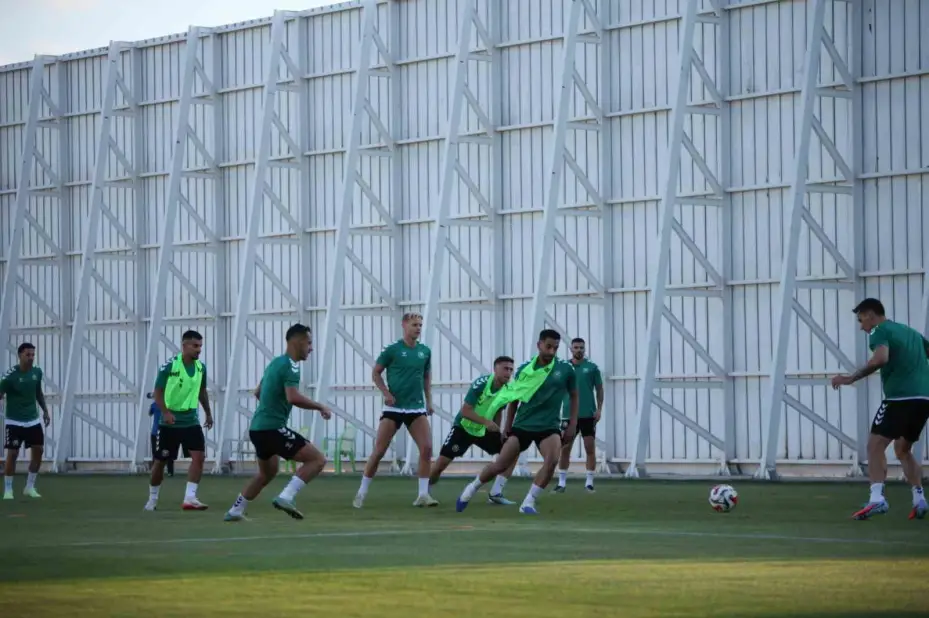 Konyaspor’da Eyüpspor maçı hazırlıkları sürüyor
