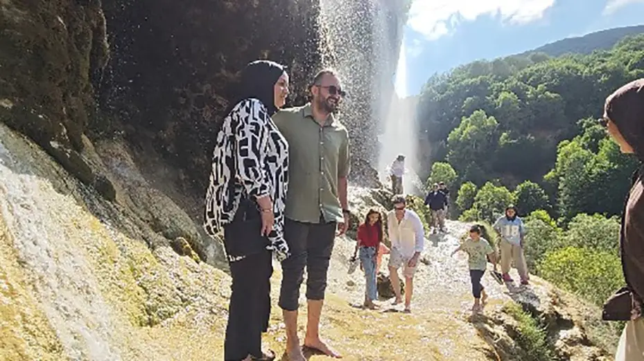 Bozkırın ortasında vaha, sıcaktan bulananlar oraya akın ediyor