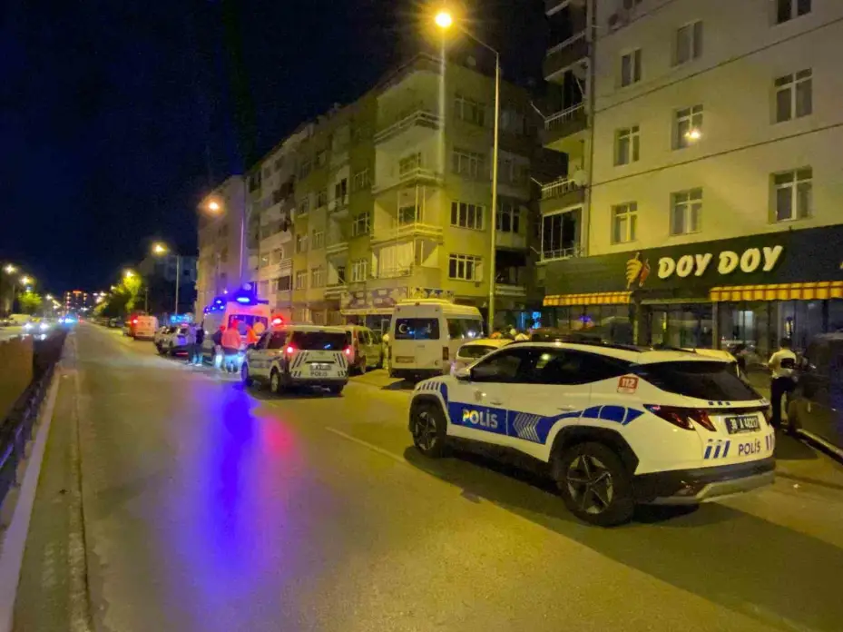 Eşini tabancayla öldüren koca, aynı silahla intihar etti