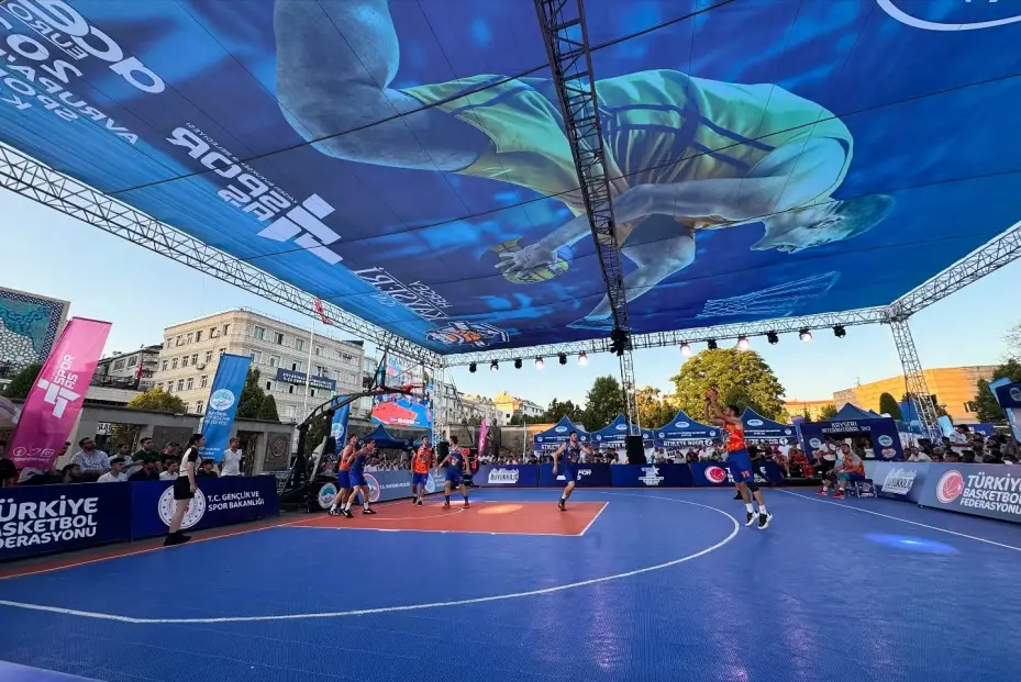 Uluslararası Basketbol turnuvası devam ediyor